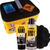 ACCENTRA MEN TOOLKIT CONFEZIONE SET BAGNO UOMO IN BORSA TERMICA; BAGNOSCHIUMA 200 ML - SCRUB MANI 50 ML - SPUGNA A RETE. PROFUMAZIONE SANDALO E MUSCHIO