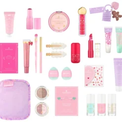 ESSENCE CALENDARIO DELL'AVVENTO 2026 BAKED WITH LOVE